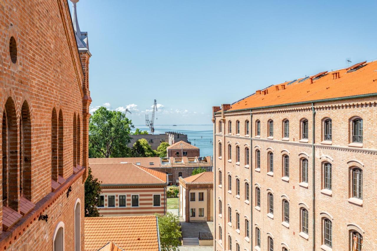 Molino Stucky Residence Suites II Венеция Екстериор снимка