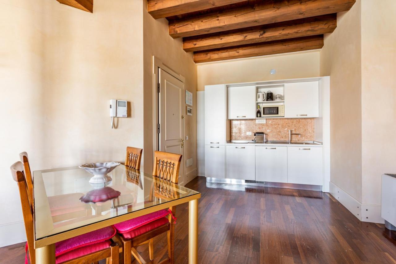 Molino Stucky Residence Suites II Венеция Екстериор снимка