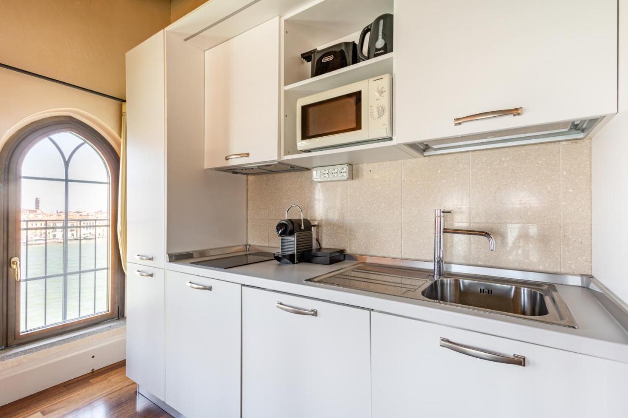Molino Stucky Residence Suites II Венеция Екстериор снимка